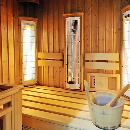 Bursztyn Spa Колобжег