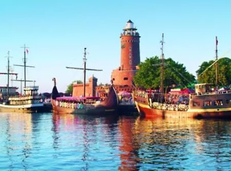 홀리데이파크 Bursztyn 3*